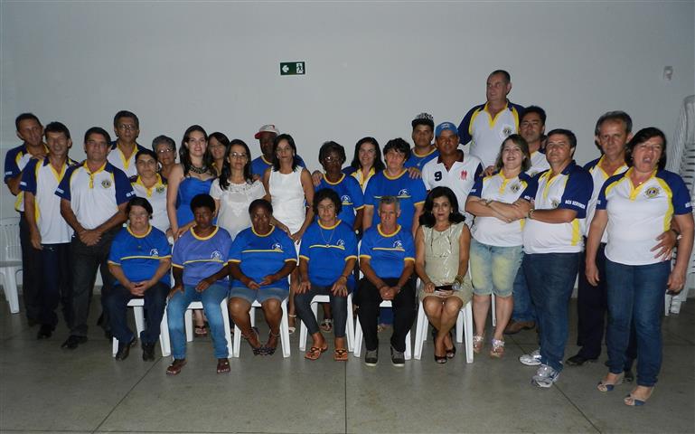  CONFRATERNIZAÇÃO EJA E LIONS CLUBE DE ABAETÉ NO DIA 10 DE DEZEMBRO DE 2015