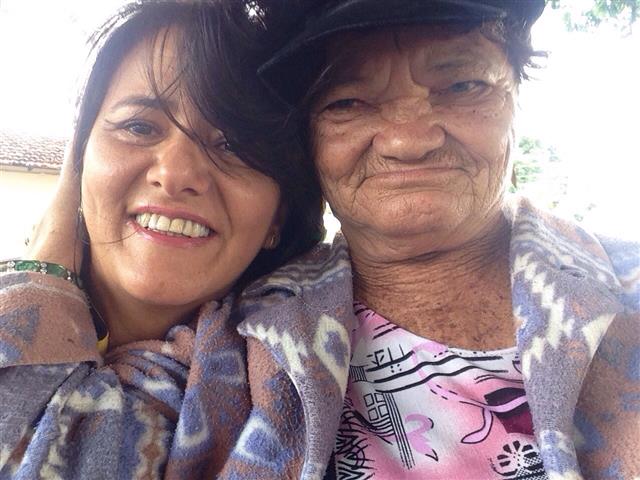  LANCHE NA VILA VICENTINA DE ABAETÉ NA TARDE DO DIA 29 DE NOVEMBRO DE 2015