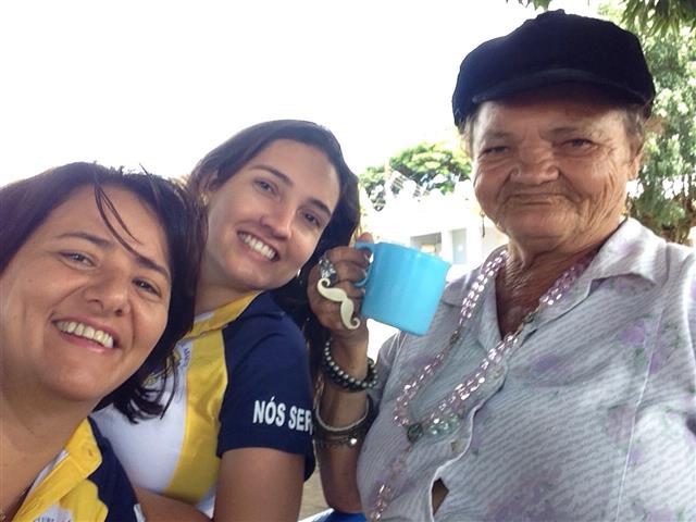  LANCHE NA VILA VICENTINA DE ABAETÉ NA TARDE DO DIA 27 DE FEVEREIRO DE 2016