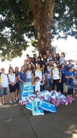  LANCHE NA VILA VICENTINA DE ABAETÉ NA TARDE DO DIA 27 DE AGOSTO DE 2016