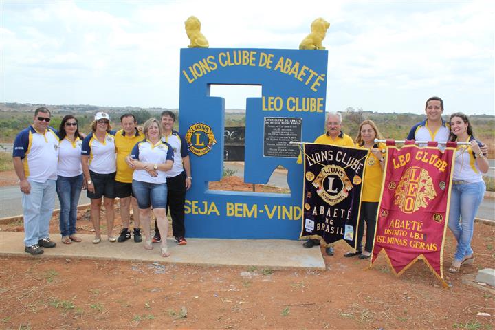  VISITA DO GOVERNADOR DO DISTRITO LB-3 CL JORGE MATTOS E CAL ONEIDA MATTOS AO LIONS CLUBE DE ABAETÉ NO DIA 24 DE SETEMBRO DE 2016 – RECEPÇÃO