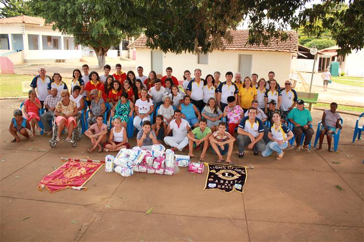  VISITA DO GOVERNADOR DO DISTRITO LB-3 CL JORGE MATTOS E CAL ONEIDA MATTOS AO LIONS CLUBE DE ABAETÉ NO DIA 24 DE SETEMBRO DE 2016 – LANCHE NA VILA VICENTINA