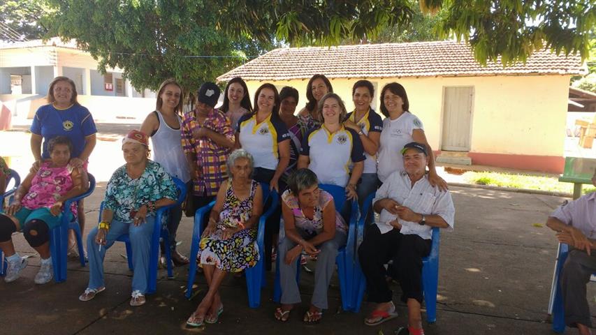  LANCHE NA VILA VICENTINA DE ABAETÉ NA TARDE DO DIA 28 DE JANEIRO DE 2017