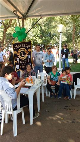  DIA C – DIA DE COOPERAR – LIONS CLUBE DE ABAETÉ NA MANHA DO DIA 01 DE JULHO DE 2017