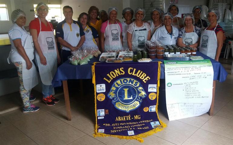  LIONS CLUBE DE ABAETÉ E SENAR – CURSO DE CULINÁRIA – FECHAMENTO DO CURSO NO DIA 13 DE ABRIL DE 2018