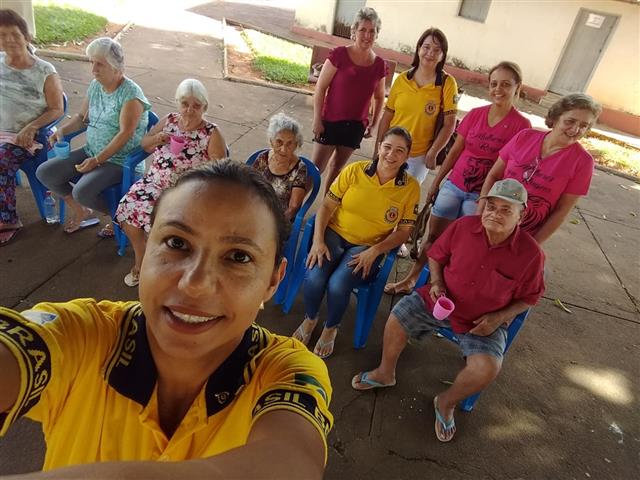  LANCHE NA VILA VICENTINA DE ABAETÉ NA TARDE DO DIA 27 DE ABRIL DE 2019