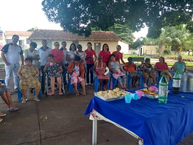  LANCHE NA VILA VICENTINA DE ABAETÉ NA TARDE DO DIA 25 DE MAIO DE 2019