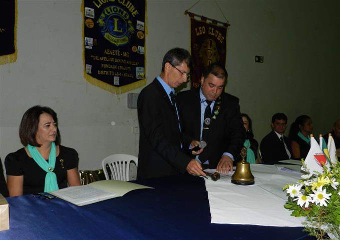  REUNIÃO DE PREMIAÇÃO, POSSE DE NOVOS SÓCIOS E DA NOVA DIRETORIA DO LIONS CLUBE DE ABAETÉ E CLUBE DAS DOMADORAS DE ABAETÉ GESTÃO 2019 A 2020 NO DIA 22 DE JUNHO DE 2019