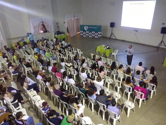  COOPERATIVISMO EM FAMÍLIA 2019 – REALIZAÇÃO SICOOB CREDIOESTE E COOPERABAETÉ – APOIO OCEMG E LIONS CLUBE DE ABAETÉ NO DIA 22 DE NOVEMBRO DE 2019