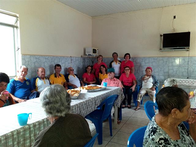  LANCHE NA VILA VICENTINA DE ABAETÉ NA TARDE DO DIA 29 DE FEVEREIRO DE 2020