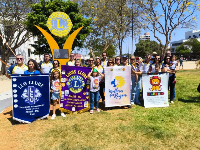  DESFILE SETE DE SETEMBRO – PARTICIPAÇÃO DO LIONS CLUBE DE ABAETÉ DR. AVELINO DIRINO ARRUDA NO DIA 07 DE SETEMBRO DE 2025
